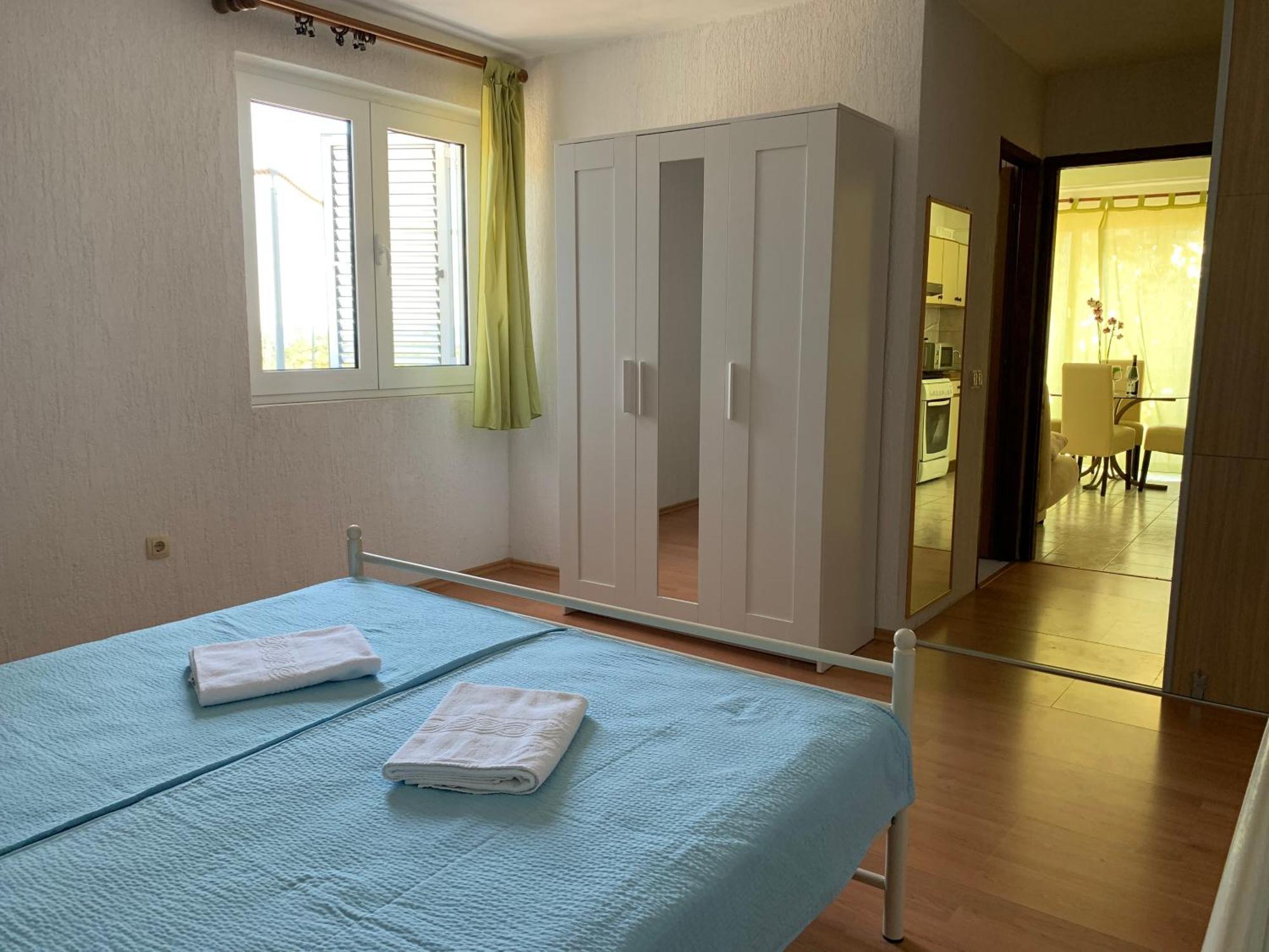 Apartments Jaca Banjol ภายนอก รูปภาพ